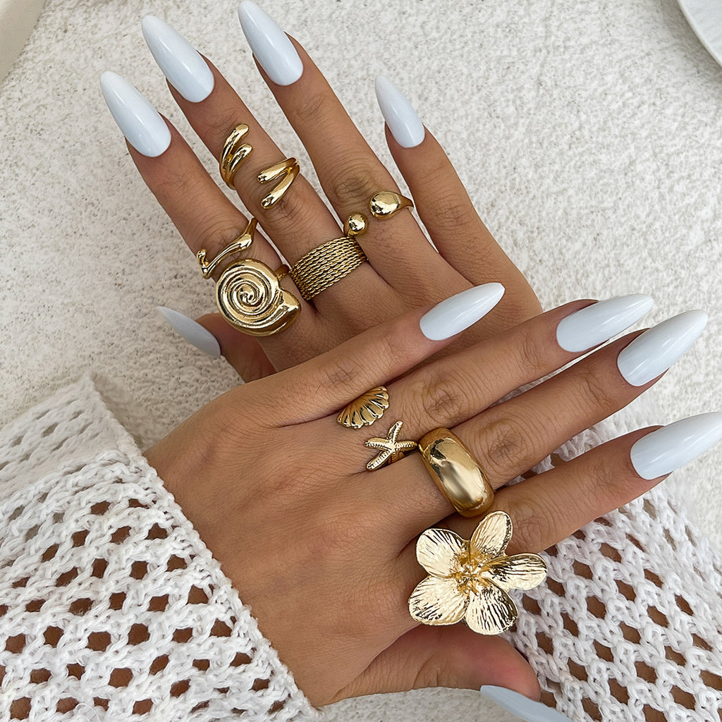 Gold Ring Set – 8 Pieces