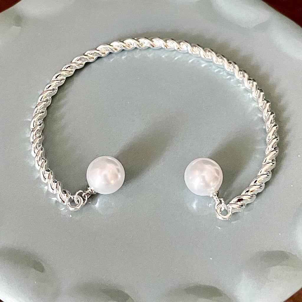 Twisted Silver Bracelet with Pearl Drops